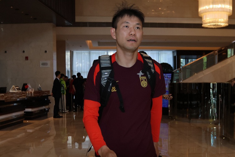媒體人：如果李源一沒傷沒病進不了名單，在邏輯上講不出合理性